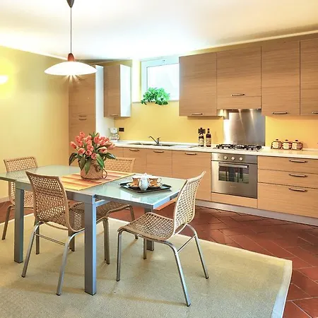Διαμέρισμα Olive Ferienwohnung Mit Garten