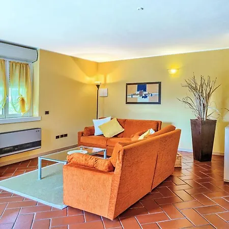 Διαμέρισμα Olive Ferienwohnung Mit Garten Vercana