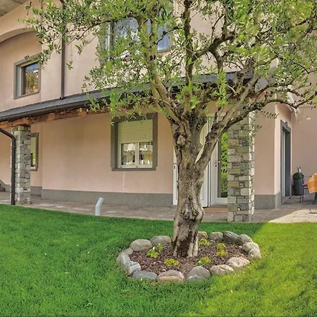 Daire Olive Ferienwohnung Mit Garten *